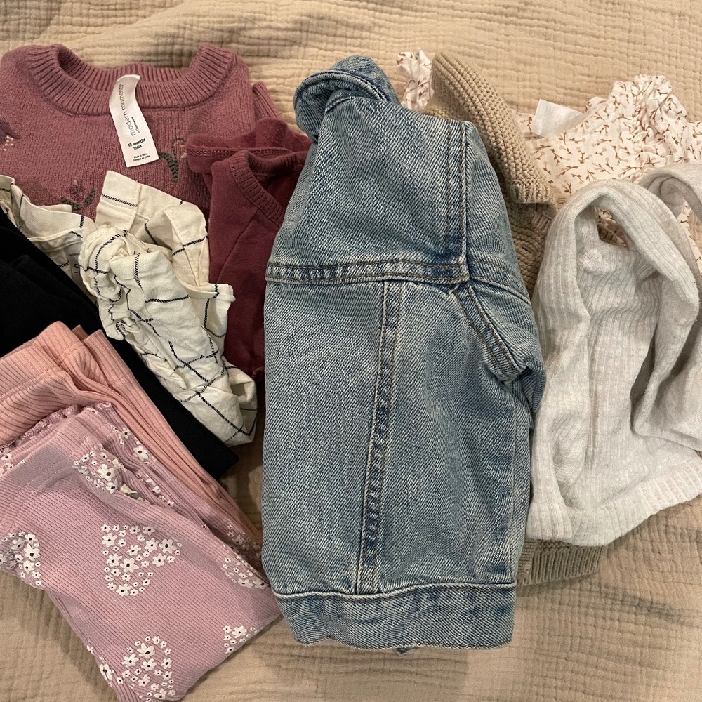 Girls 12 month clothing bundle